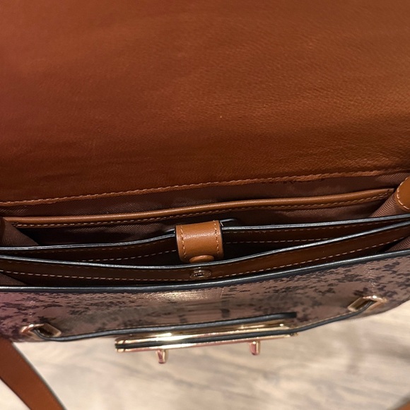 Coach Exotic Embossed Swagger Crossbody - Picture 3 of 12